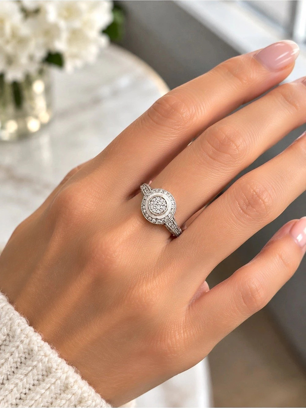 14 K Halo Ring Like New.